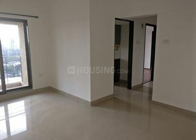 Gallery Cover Image of 940 Sq.ft 2 BHK Apartment for buy in Kandivali West for 17600000