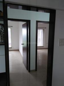Gallery Cover Image of 1100 Sq.ft 2 BHK Apartment for rent in Wagholi for 14000