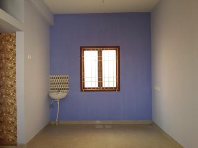 Gallery Cover Image of 486 Sq.ft 1 BHK Apartment for buy in Surappattu for 1750000