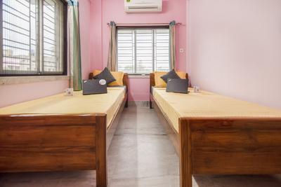 Bedroom Image of Oyo Life Kol1293 Mukundapur in Mukundapur