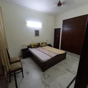 Bedroom Image of PG For Girls in Sector 40