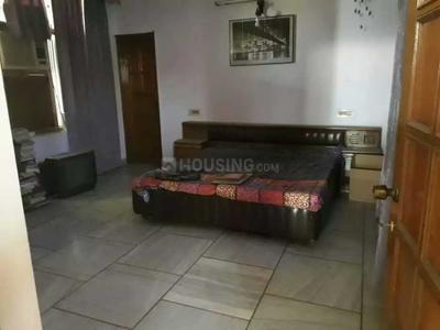 Gallery Cover Image of 2000 Sq.ft 2 BHK Independent Floor for buy in Maya Nagar for 23000000
