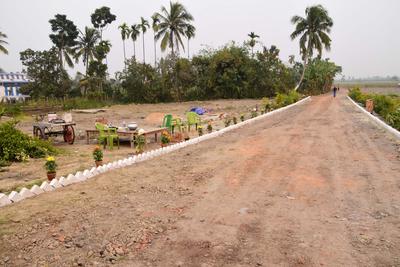 Gallery Cover Image of Sq.ft Residential Plot for buy in Barrackpore for 880000