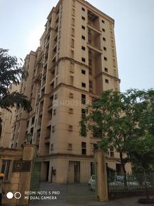 Gallery Cover Image of 1000 Sq.ft 2 BHK Apartment for buy in Hiranandani Estate for 13000000
