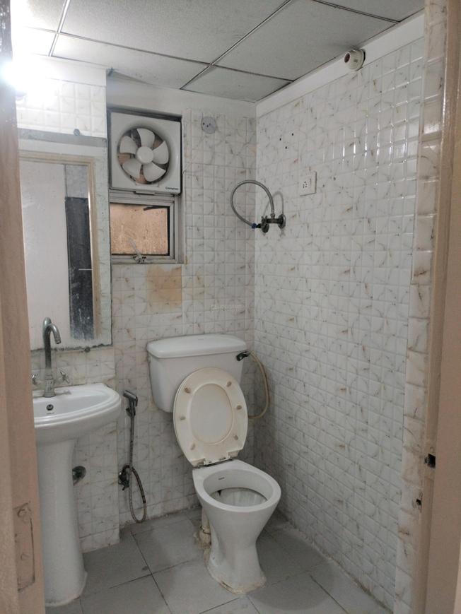 Gaur City 2 12th Avenue - Image 4