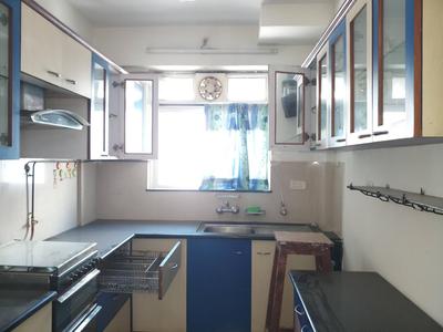 Gallery Cover Image of 980 Sq.ft 2 BHK Apartment for buy in Thane West for 13500000