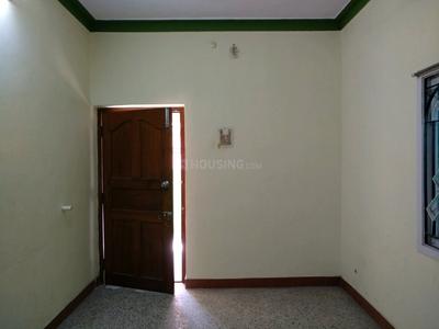 Gallery Cover Image of 1200 Sq.ft 1 BHK Independent House for buy in Kolathur for 7500000