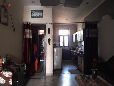 Gallery Cover Image of 1300 Sq.ft 3 BHK Independent Floor for buy in Sector 49 for 3900000