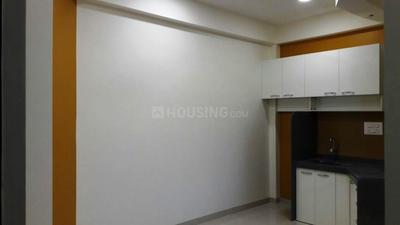 Gallery Cover Image of 600 Sq.ft 1 BHK Apartment for rent in Girgaon for 66000