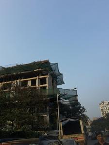 Gallery Cover Image of 650 Sq.ft 2 BHK Apartment for buy in Andheri West for 13900000