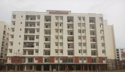 Gallery Cover Image of 1186 Sq.ft 3 BHK Apartment for buy in Kovur for 5989300