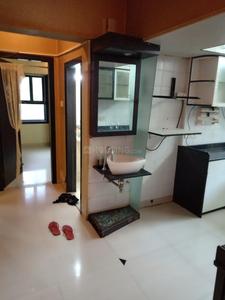 Gallery Cover Image of 1000 Sq.ft 2 BHK Apartment for rent in Malad West for 40000