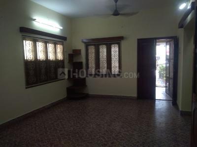 Gallery Cover Image of 1300 Sq.ft 3 BHK Independent House for rent in Nanganallur for 25000