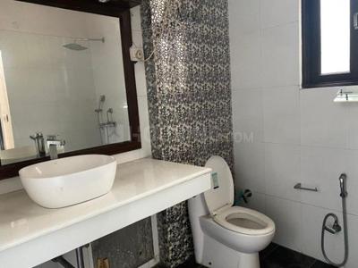 Bathroom Image of Staywithus in Sector 51