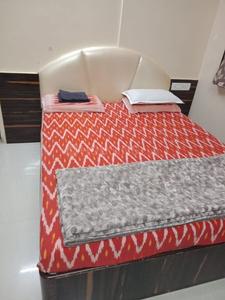 Gallery Cover Image of 650 Sq.ft 1 RK Apartment for rent in Satyagiri Building, Dadar East for 45000