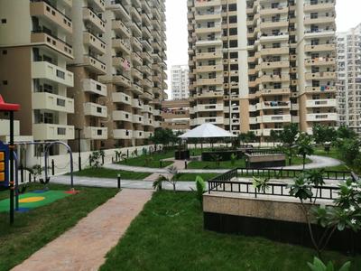 4 BHK अपार्टमेंट