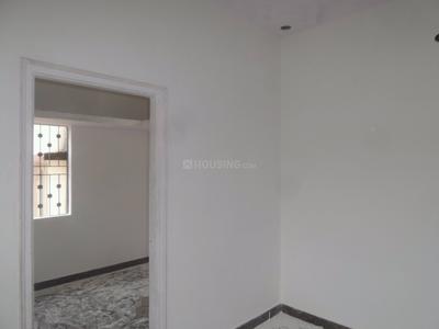 Gallery Cover Image of 500 Sq.ft 1 BHK Apartment for buy in Sanjay Gandhi Nagar for 4200000