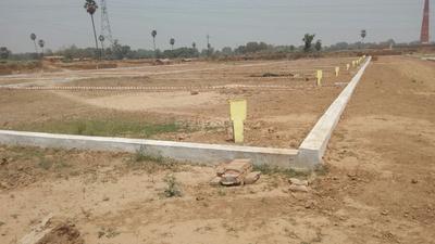Gallery Cover Image of Sq.ft Residential Plot for buy in Krishna Nagar for 200000