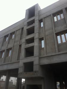Gallery Cover Image of 810 Sq.ft 2 BHK Apartment for buy in Pallikaranai for 5000000