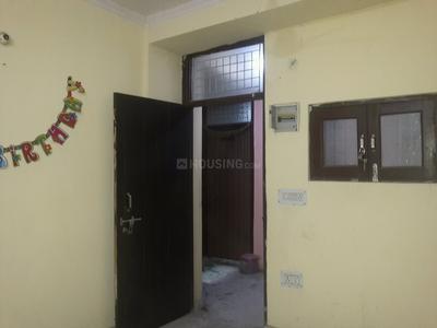 Gallery Cover Image of 400 Sq.ft 1 BHK Apartment for buy in Mayur Vihar Phase 1 for 1700000
