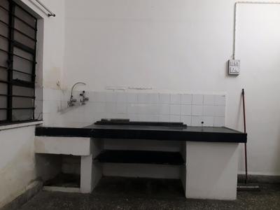 Gallery Cover Image of 1100 Sq.ft 3 BHK Apartment for rent in Shivaji Nagar for 28000