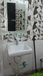 Common Bathroom Image of Luxury PG For Girls Like Hotel in Dwarka Mor