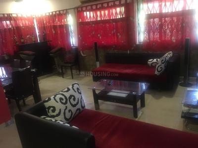 Gallery Cover Image of 1050 Sq.ft 2 BHK Apartment for buy in Bandra West for 27000000