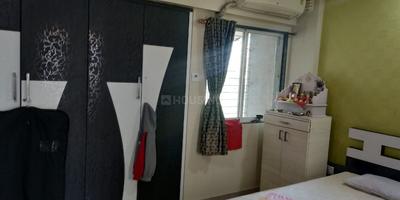 Gallery Cover Image of 1200 Sq.ft 2 BHK Apartment for buy in Thane West for 18000000