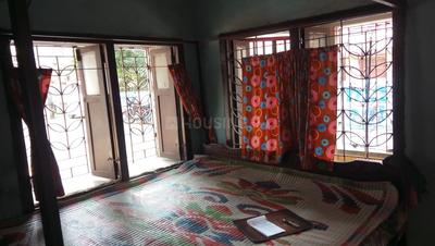 Gallery Cover Image of 400 Sq.ft 1 BHK Independent House for rent in Dunlop for 6000