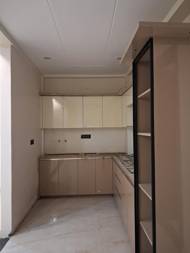 Gold The Royal 107 - Image 13