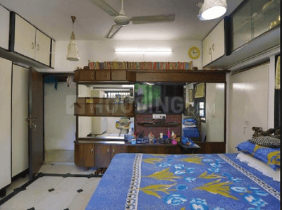 Gallery Cover Image of 435 Sq.ft 1 BHK Apartment for buy in Andheri West for 9400000