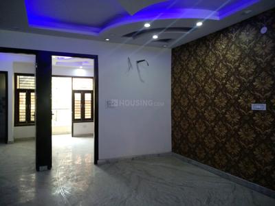 Gallery Cover Image of 900 Sq.ft 3 BHK Independent Floor for buy in Matiala for 4500000