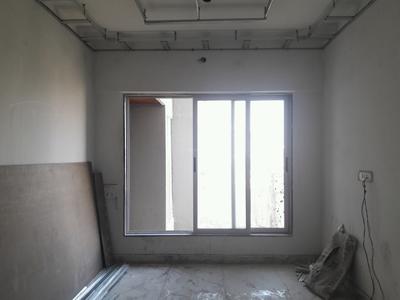Gallery Cover Image of 650 Sq.ft 1 BHK Apartment for buy in Kandivali West for 8200000