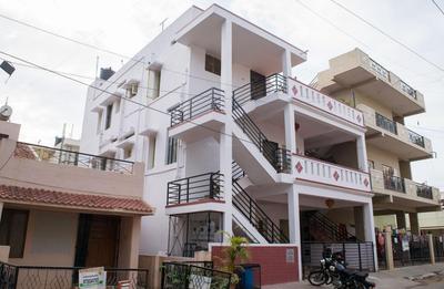Gallery Cover Image of 1000 Sq.ft 3 BHK Independent House for rent in Marathahalli for 25000