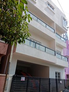 8 BHK Independent House