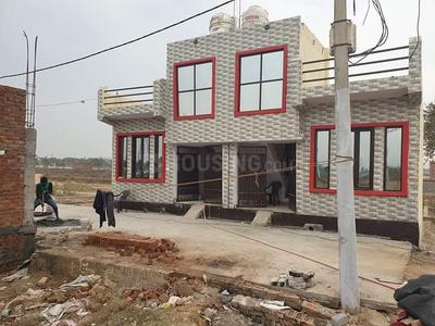 Gallery Cover Image of 756 Sq.ft 2 BHK Independent House for buy in Wave City for 2800000