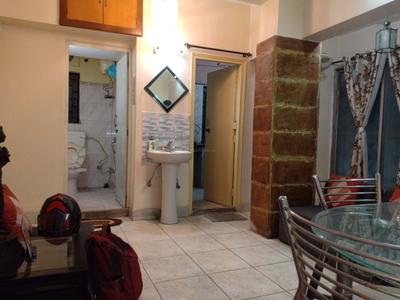 Gallery Cover Image of 600 Sq.ft 2 BHK Apartment for buy in Santoshpur for 3400000