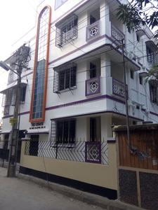 Gallery Cover Image of 1000 Sq.ft 2 BHK Independent Floor for buy in Kalighat for 6100000