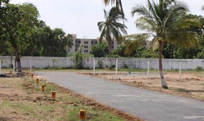 Gallery Cover Image of Sq.ft Residential Plot for buy in Kelambakkam for 3720849