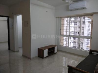 Gallery Cover Image of 770 Sq.ft 1 BHK Apartment for buy in Malad West for 9000000