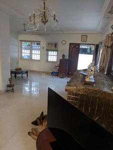 5+ BHK Independent House