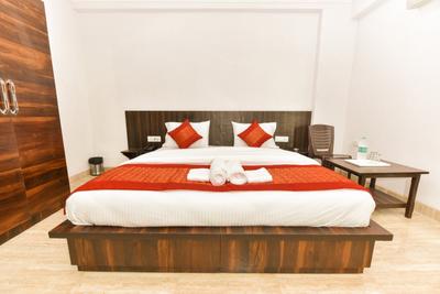 Bedroom Image of Red Saffron PG Sec 45 Gurgaon in Sector 45