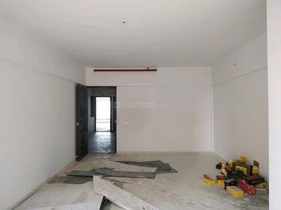 Gallery Cover Image of 866 Sq.ft 2 BHK Apartment for buy in Malad West for 16700000