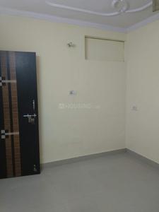 Gallery Cover Image of 1500 Sq.ft 3 BHK Apartment for rent in Dhawalgiri Apartment, Sector 56 for 20000