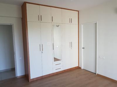 Gallery Cover Image of 2010 Sq.ft 4 BHK Apartment for rent in Brigade Golden Triangle, Essel Gardens for 35000