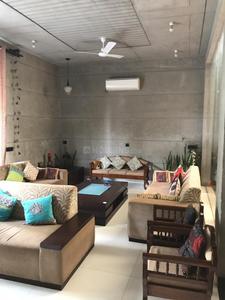 6 BHK Independent House