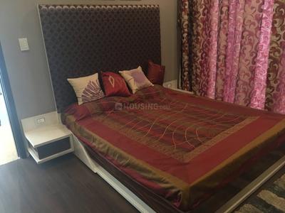 Gallery Cover Image of 901 Sq.ft 2 BHK Apartment for buy in Jogeshwari West for 18500000