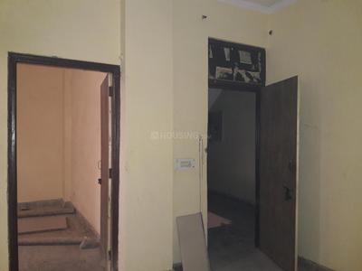 Gallery Cover Image of 750 Sq.ft 2 BHK Apartment for rent in Pul Prahlad Pur for 16000