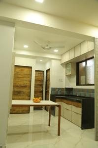 Gallery Cover Image of 980 Sq.ft 2 BHK Apartment for buy in Amroli for 200000