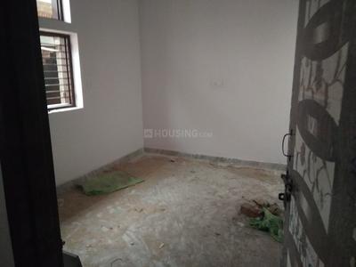 Gallery Cover Image of 600 Sq.ft 1 BHK Independent House for buy in Sector 105 for 3500000
